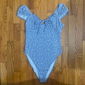Wild Fable blue floral body suit